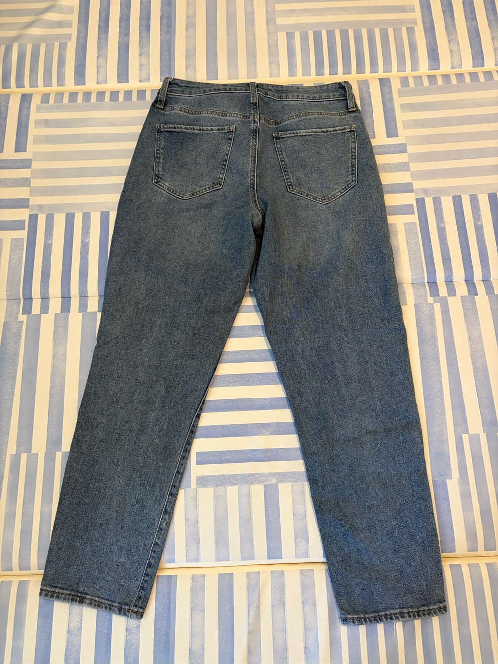 High Rise Mom Jeans - Picture 7 of 7